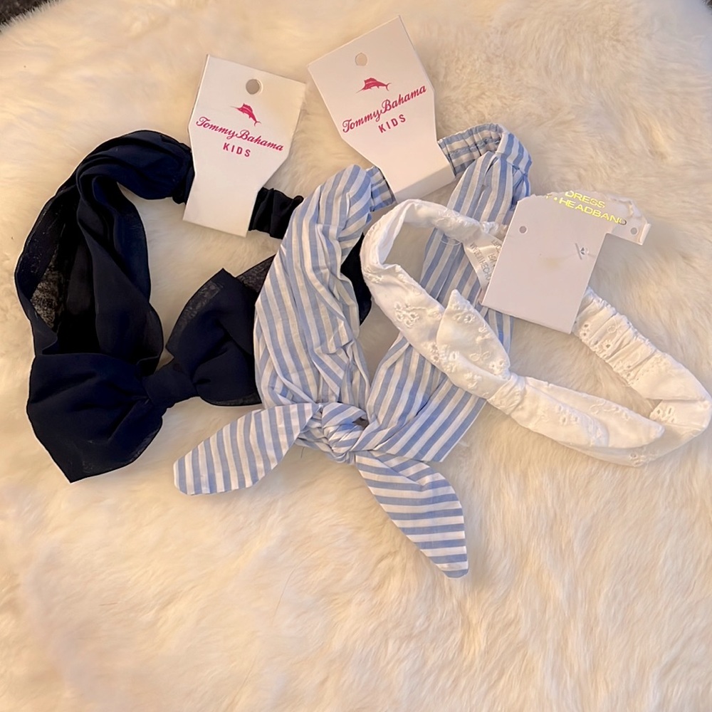 NWT Bow Bundle! | 3 baby girl bows | navy blue | blue searsucker | white eyelet